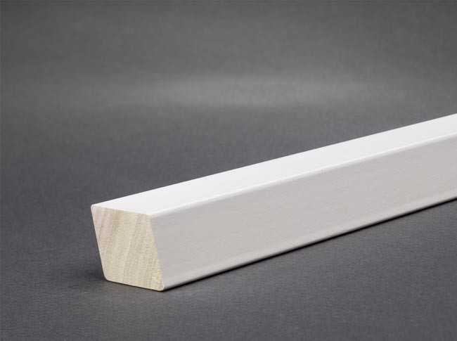 Fußleiste Sockelleiste Massivholz 18x80 mm gerade Oberkante weiß foliert